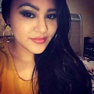 Meet your Posher, Nathalia d